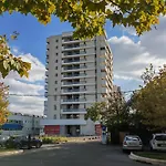 アパート Sunset 75